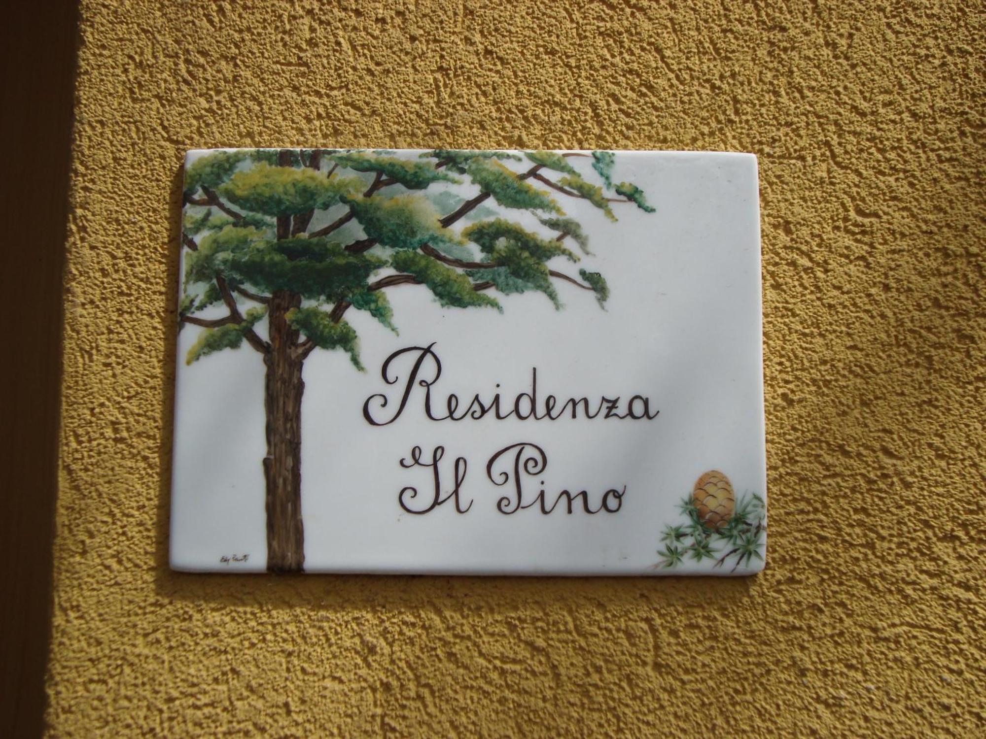 Residence Il Pino Saronno Exteriör bild