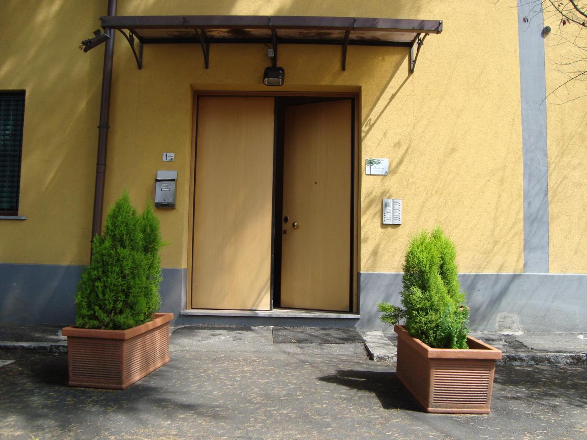 Residence Il Pino Saronno Exteriör bild